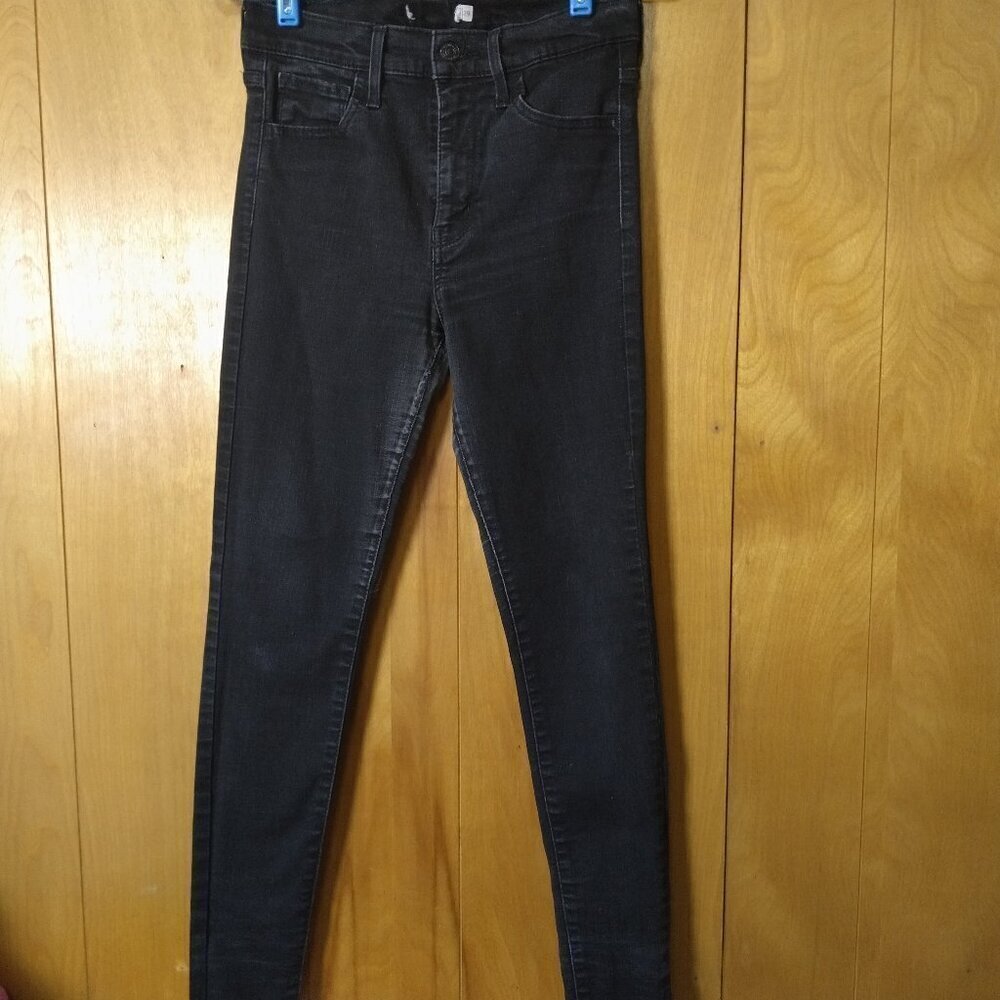 Levi's Women's Size 29 Black Denim Skinny Jeans Casual